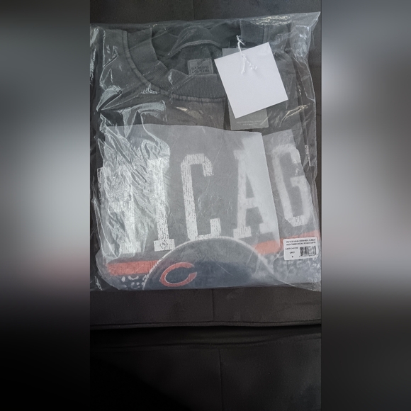Chicago Bears Gray Sweatshirt - Picture 2 of 2